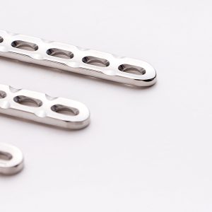 Placa DCP 2.0 mm 4 Orificios