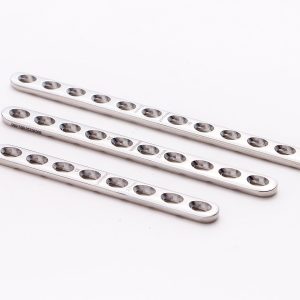 Placa DCP 2.0 mm 4 Orificios